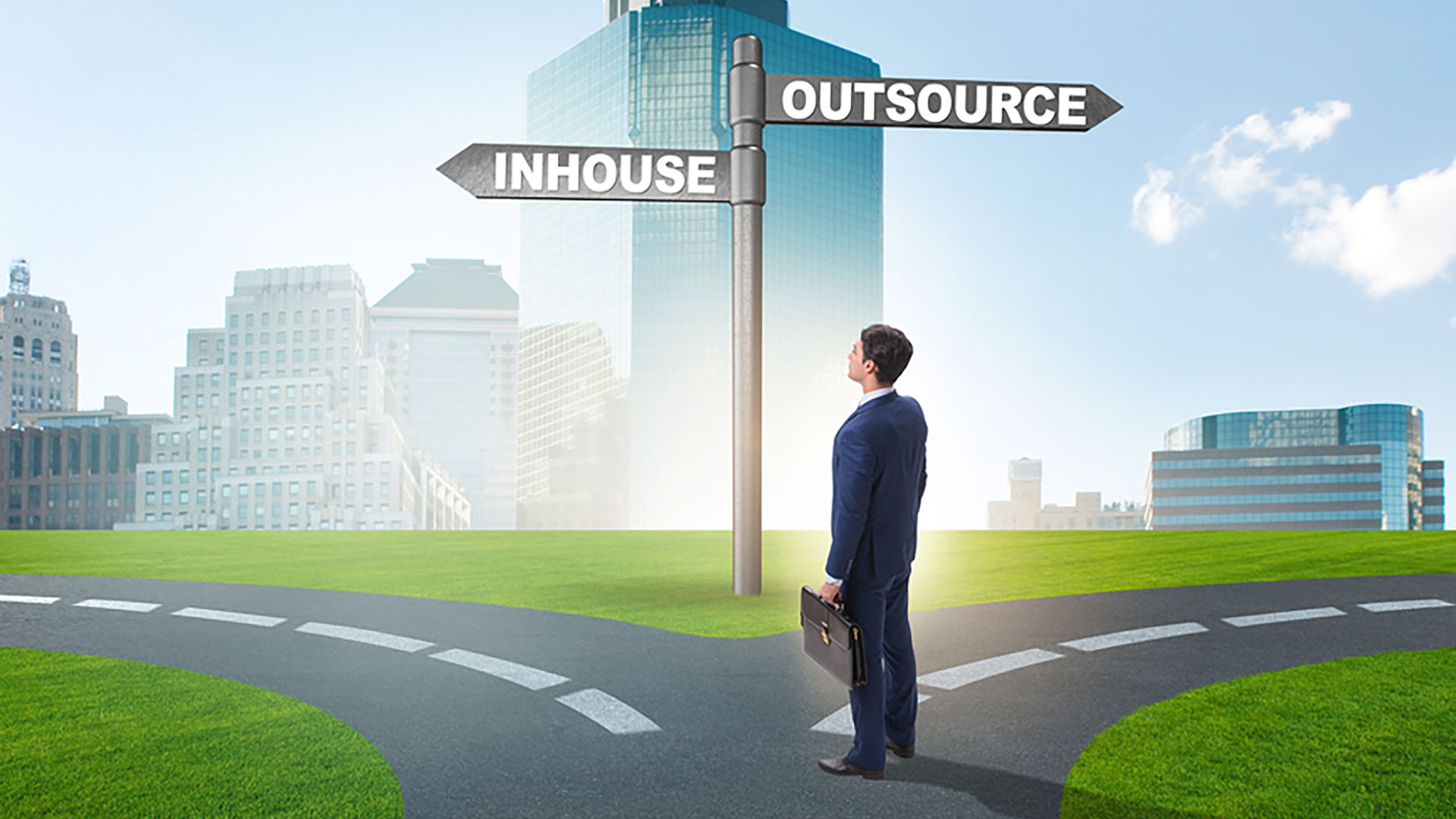 In-house vs Outsourcing: Factors to Consider When Outsourcing Development